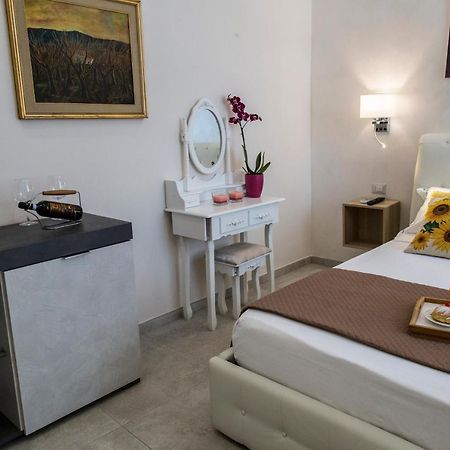 Alloggio Turistico Port Inn Civitavecchia Kültér fotó